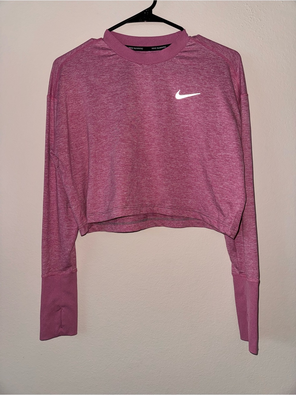 Nike Dri-FIT Swift Element crew-neck running top. Size medium